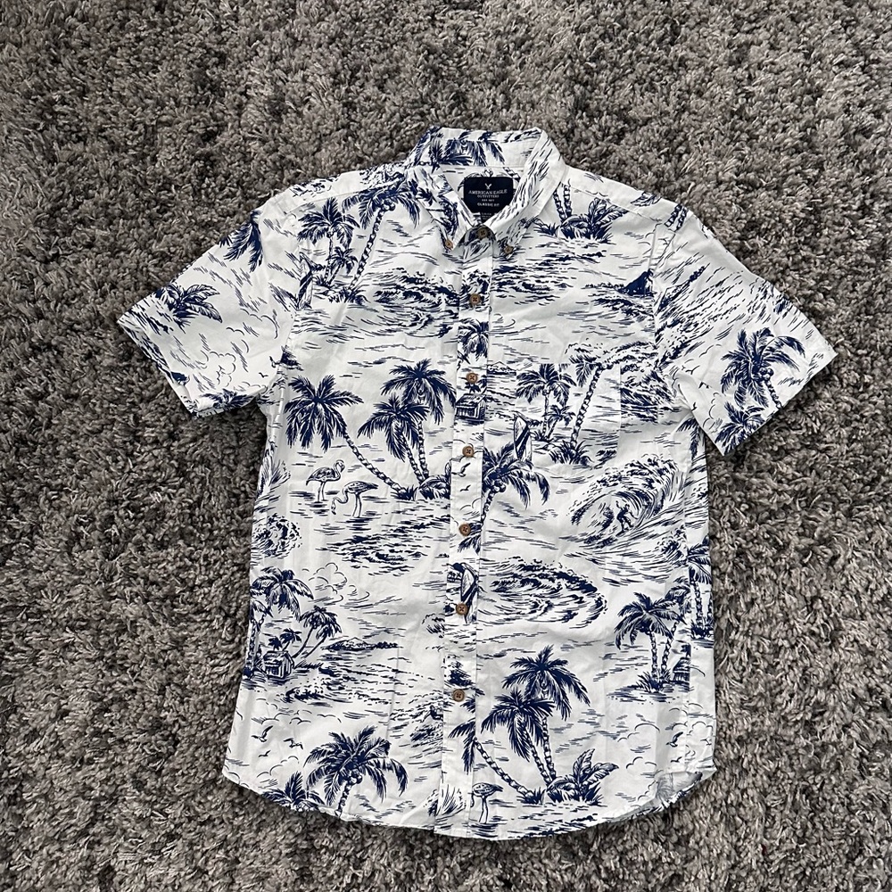 🦅American Eagle Shirt